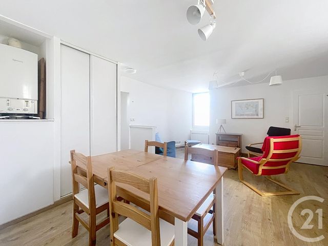 Appartement T2 &agrave; louer - 3 pi&egrave;ces - 48,60 m2 - Nantes - 44 - PAYS-DE-LOIRE