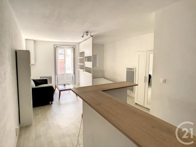Appartement T1 &agrave; louer - 1 pi&egrave;ce - 27,25 m2 - Nantes - 44 - PAYS-DE-LOIRE