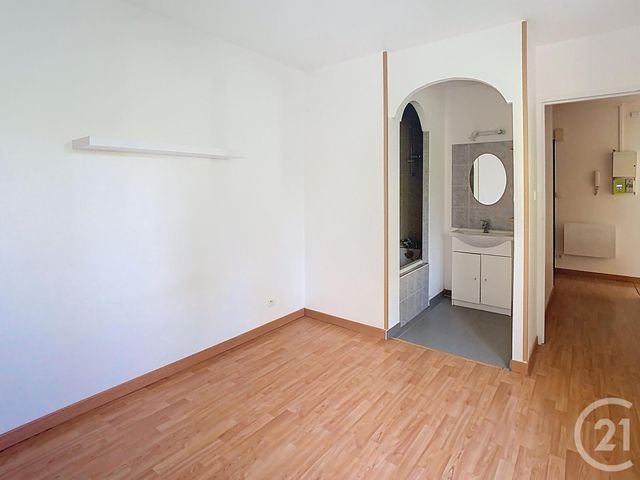 Appartement T2 &agrave; louer - 2 pi&egrave;ces - 40,45 m2 - Nantes - 44 - PAYS-DE-LOIRE