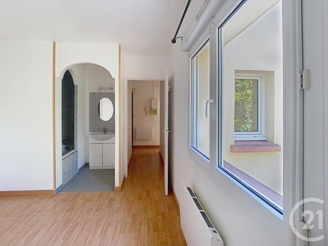 Appartement T2 &agrave; louer - 2 pi&egrave;ces - 40,45 m2 - Nantes - 44 - PAYS-DE-LOIRE