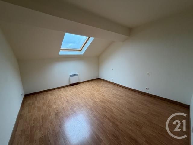 Appartement F3 &agrave; louer - 3 pi&egrave;ces - 80 m2 - Graulhet - 81 - MIDI-PYRENEES