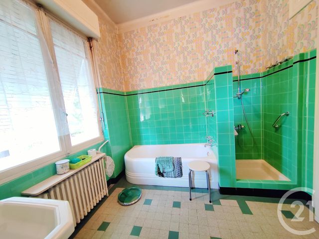 Maison à vendre - 7 pièces - 236,55 m2 - Graulhet - 81 - MIDI-PYRENEES