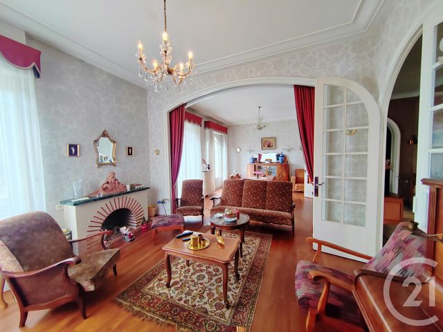 Maison à vendre - 7 pièces - 236,55 m2 - Graulhet - 81 - MIDI-PYRENEES