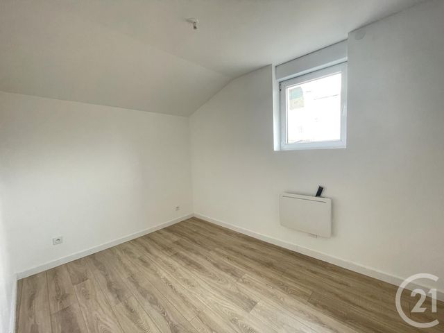 Appartement T3 à louer - 3 pièces - 80 m2 - Graulhet - 81 - MIDI-PYRENEES