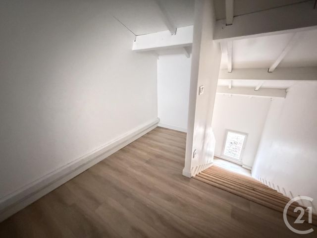 Appartement T3 &agrave; louer - 3 pi&egrave;ces - 80 m2 - Graulhet - 81 - MIDI-PYRENEES