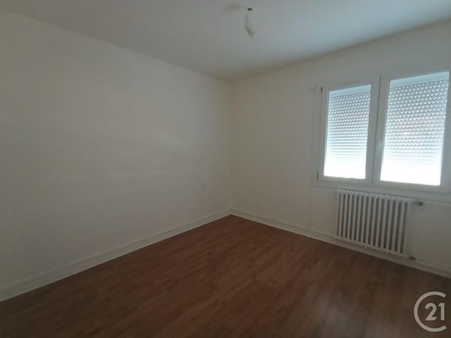 Appartement T3 à louer - 3 pièces - 72 m2 - Graulhet - 81 - MIDI-PYRENEES