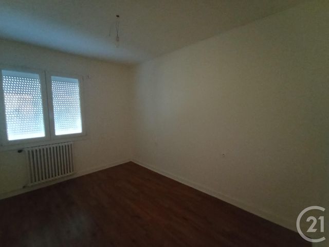 Appartement T3 à louer - 3 pièces - 72 m2 - Graulhet - 81 - MIDI-PYRENEES