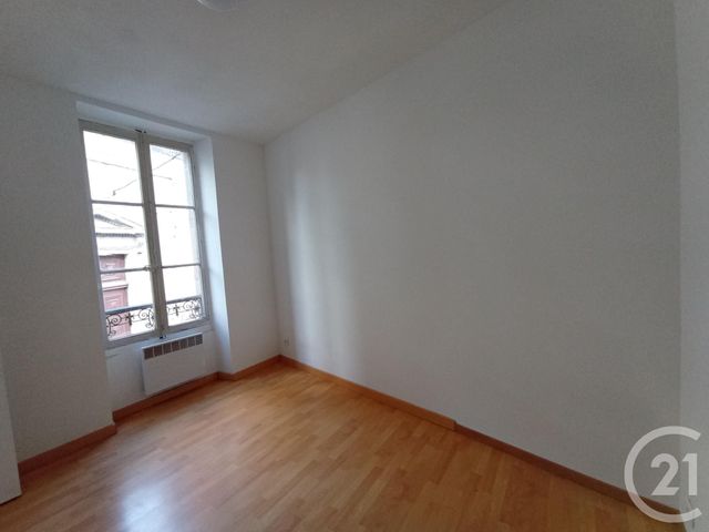 Appartement &agrave; louer - 3 pi&egrave;ces - 72 m2 - Graulhet - 81 - MIDI-PYRENEES