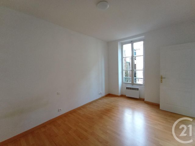 Appartement &agrave; louer - 3 pi&egrave;ces - 72 m2 - Graulhet - 81 - MIDI-PYRENEES