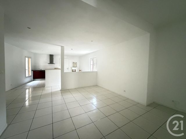 Appartement &agrave; louer - 3 pi&egrave;ces - 72 m2 - Graulhet - 81 - MIDI-PYRENEES