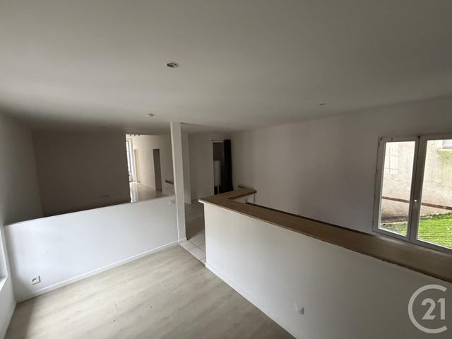 Appartement &agrave; louer - 3 pi&egrave;ces - 72 m2 - Graulhet - 81 - MIDI-PYRENEES