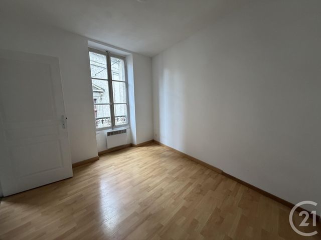 Appartement &agrave; louer - 3 pi&egrave;ces - 72 m2 - Graulhet - 81 - MIDI-PYRENEES