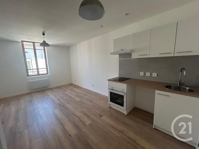 Appartement T3 à louer - 2 pièces - 46,75 m2 - Graulhet - 81 - MIDI-PYRENEES