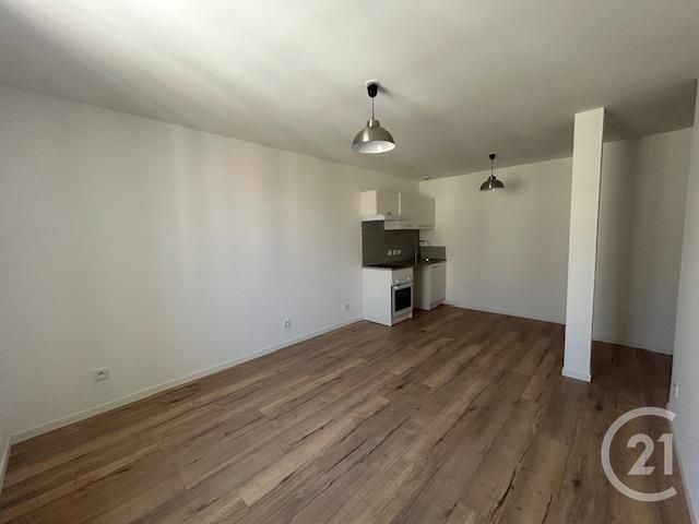 Appartement T3 à louer - 2 pièces - 46,75 m2 - Graulhet - 81 - MIDI-PYRENEES