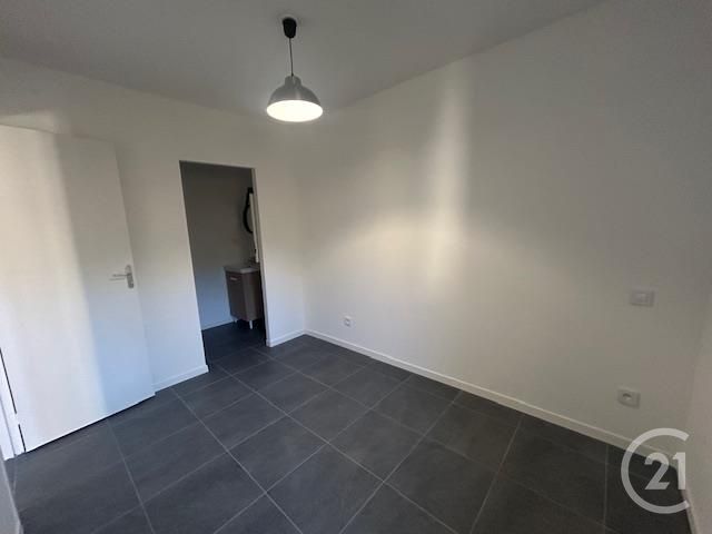 Appartement T2 &agrave; louer - 2 pi&egrave;ces - 30 m2 - Graulhet - 81 - MIDI-PYRENEES