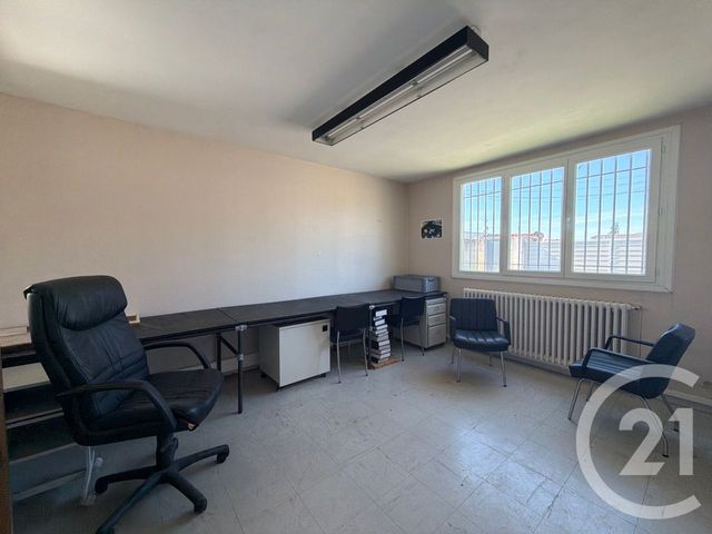 Appartement Local &agrave; louer - 1 pi&egrave;ce - 550 m2 - Graulhet - 81 - MIDI-PYRENEES