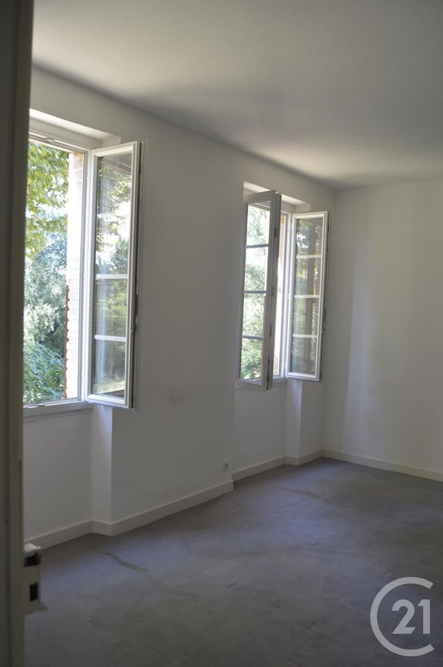 Maison à louer - 6 pièces - 207 m2 - Graulhet - 81 - MIDI-PYRENEES