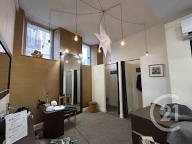 Appartement Local &agrave; louer - 1 pi&egrave;ce - 42 m2 - Graulhet - 81 - MIDI-PYRENEES