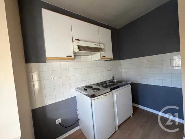 Appartement F2 &agrave; louer - 2 pi&egrave;ces - 50 m2 - Graulhet - 81 - MIDI-PYRENEES