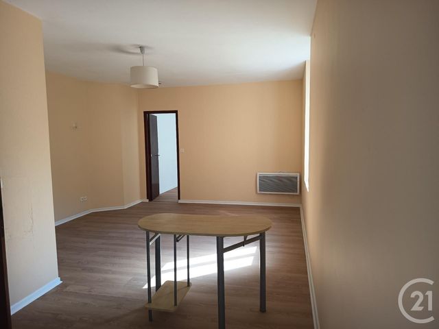 Appartement F2 &agrave; louer - 2 pi&egrave;ces - 50 m2 - Graulhet - 81 - MIDI-PYRENEES