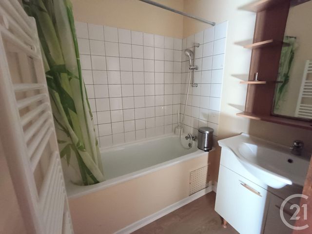 Appartement F2 &agrave; louer - 2 pi&egrave;ces - 50 m2 - Graulhet - 81 - MIDI-PYRENEES