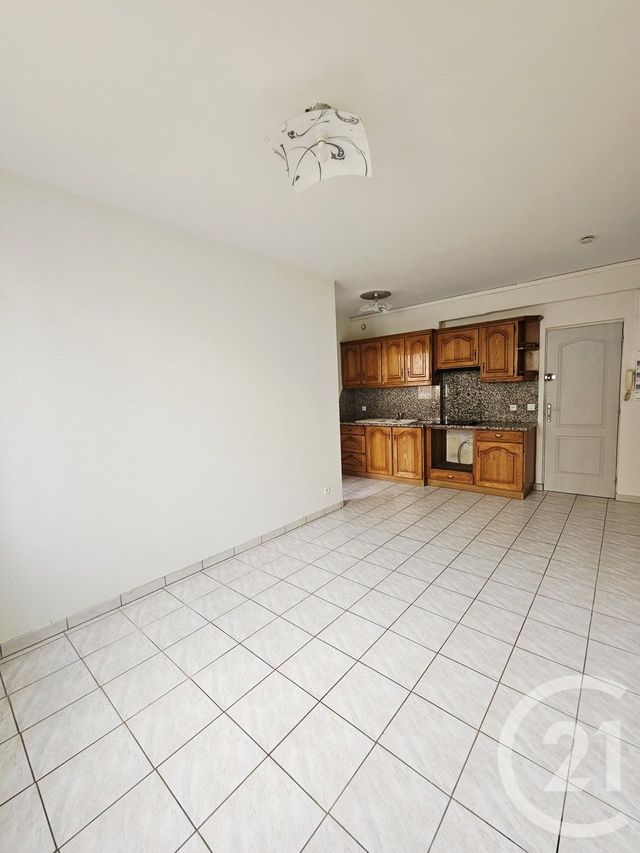 Appartement F2 &agrave; louer - 2 pi&egrave;ces - 31,23 m2 - Graulhet - 81 - MIDI-PYRENEES