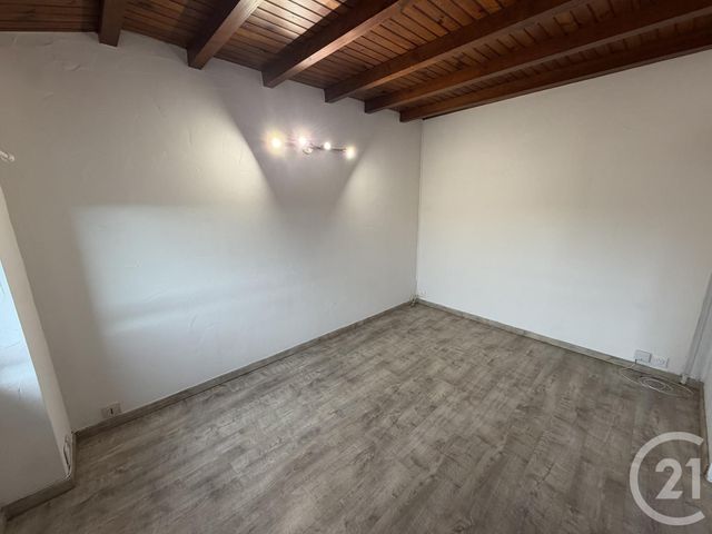Appartement T3 &agrave; louer - 3 pi&egrave;ces - 49 m2 - Graulhet - 81 - MIDI-PYRENEES