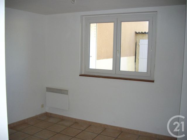 Appartement Studio &agrave; louer - 1 pi&egrave;ce - 20 m2 - Graulhet - 81 - MIDI-PYRENEES