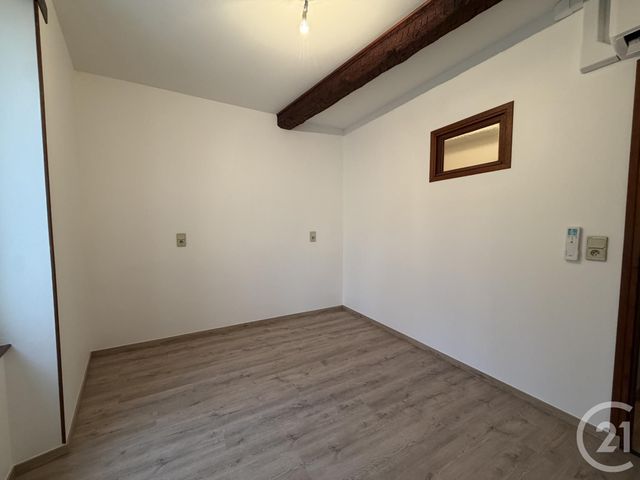 Appartement &agrave; louer - 2 pi&egrave;ces - 30 m2 - Graulhet - 81 - MIDI-PYRENEES