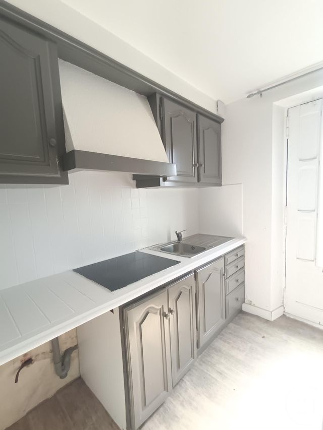 Maison &agrave; louer - 2 pi&egrave;ces - 42 m2 - Graulhet - 81 - MIDI-PYRENEES
