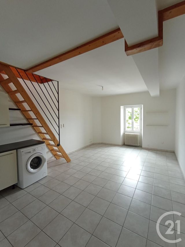 Appartement T2 &agrave; louer - 2 pi&egrave;ces - 36,82 m2 - Graulhet - 81 - MIDI-PYRENEES