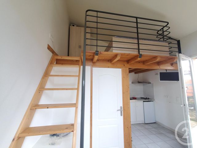 Appartement Studio &agrave; louer - 1 pi&egrave;ce - 20 m2 - Graulhet - 81 - MIDI-PYRENEES