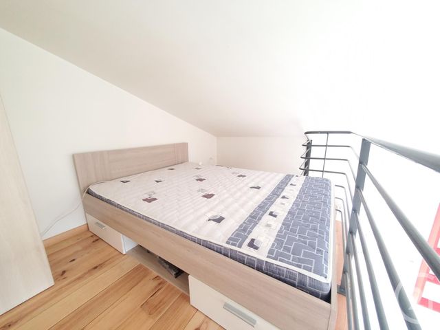 Appartement Studio &agrave; louer - 1 pi&egrave;ce - 20 m2 - Graulhet - 81 - MIDI-PYRENEES