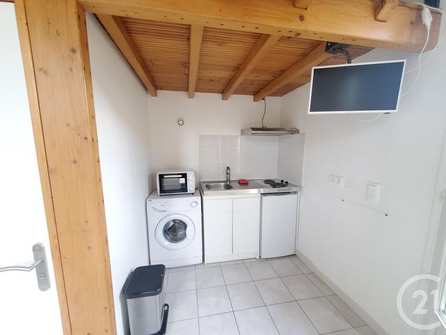 Appartement Studio &agrave; louer - 1 pi&egrave;ce - 20 m2 - Graulhet - 81 - MIDI-PYRENEES