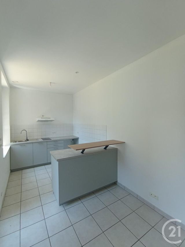 Appartement T2 &agrave; louer - 2 pi&egrave;ces - 43,83 m2 - Graulhet - 81 - MIDI-PYRENEES