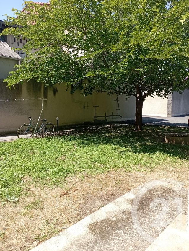 Appartement T2 &agrave; louer - 2 pi&egrave;ces - 43,83 m2 - Graulhet - 81 - MIDI-PYRENEES