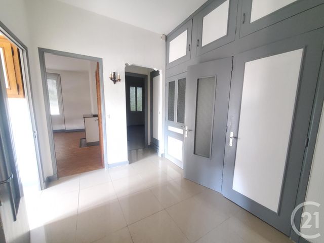 Appartement &agrave; louer - 4 pi&egrave;ces - 112 m2 - Graulhet - 81 - MIDI-PYRENEES