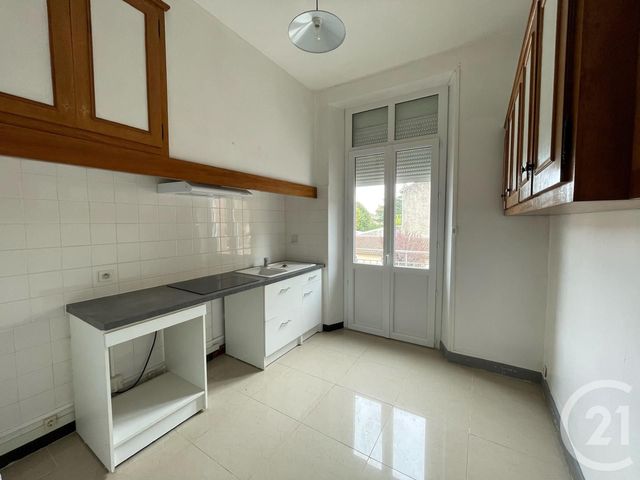 Appartement &agrave; louer - 4 pi&egrave;ces - 112 m2 - Graulhet - 81 - MIDI-PYRENEES
