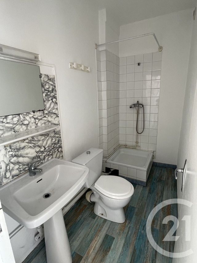 Appartement F3 &agrave; louer - 3 pi&egrave;ces - 74 m2 - Graulhet - 81 - MIDI-PYRENEES