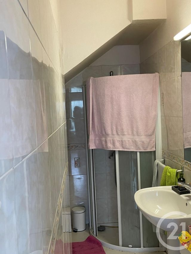 Appartement T5 &agrave; louer - 5 pi&egrave;ces - 112,11 m2 - Graulhet - 81 - MIDI-PYRENEES