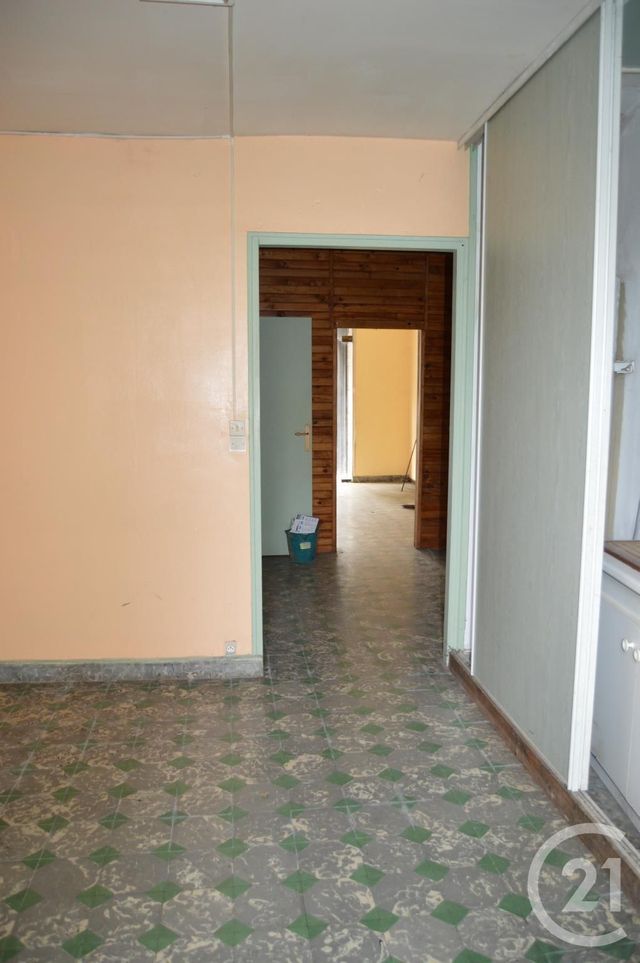 Appartement Local &agrave; louer - 3 pi&egrave;ces - 70 m2 - Graulhet - 81 - MIDI-PYRENEES