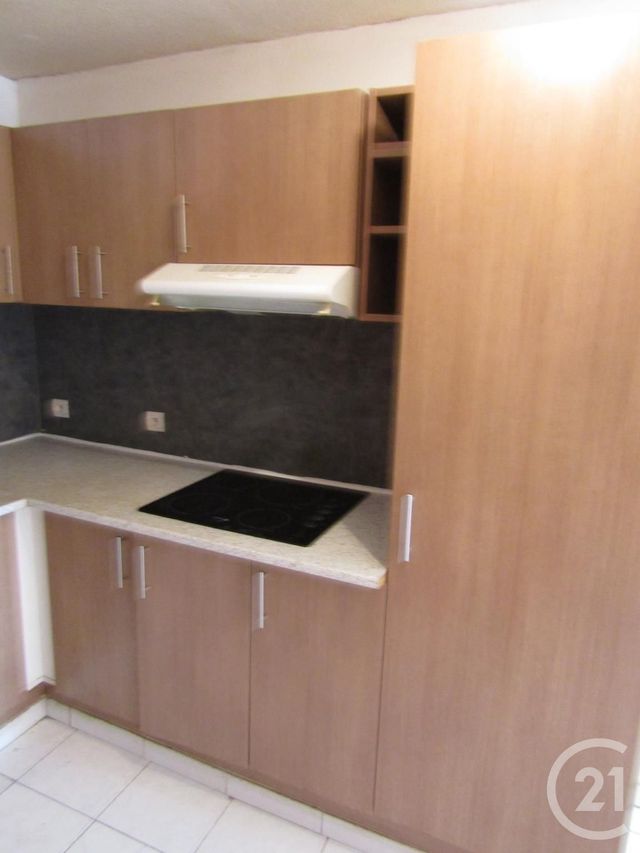 Appartement F2 &agrave; louer - 2 pi&egrave;ces - 55 m2 - Graulhet - 81 - MIDI-PYRENEES