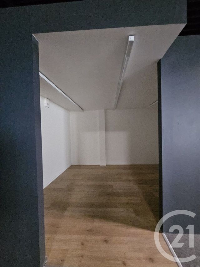 Maison &agrave; louer - 1 pi&egrave;ce - 1342 m2 - Graulhet - 81 - MIDI-PYRENEES