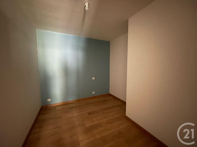 Appartement F3 &agrave; louer - 3 pi&egrave;ces - 70 m2 - Graulhet - 81 - MIDI-PYRENEES