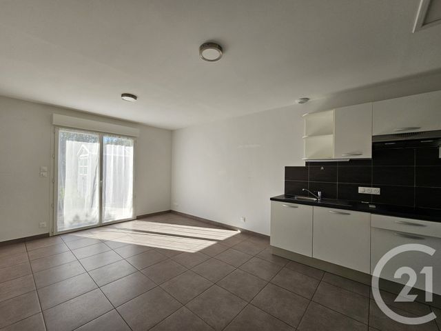 Appartement &agrave; louer - 3 pi&egrave;ces - 52 m2 - Graulhet - 81 - MIDI-PYRENEES