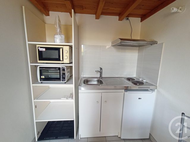 Appartement Studio &agrave; louer - 1 pi&egrave;ce - 20 m2 - Graulhet - 81 - MIDI-PYRENEES