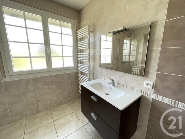 Maison &agrave; louer - 4 pi&egrave;ces - 101 m2 - Graulhet - 81 - MIDI-PYRENEES