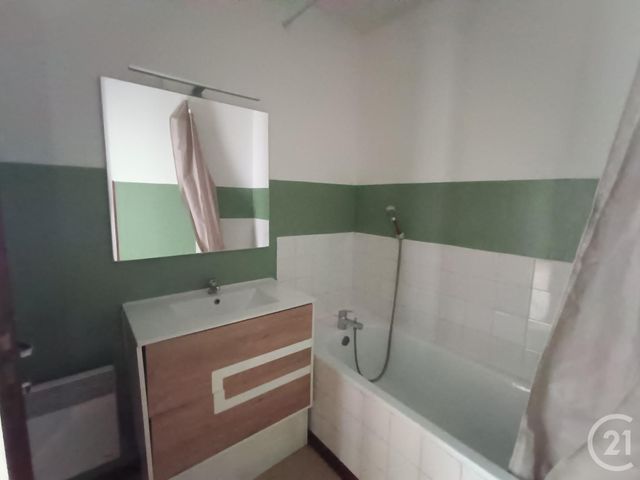 Appartement F2 &agrave; louer - 2 pi&egrave;ces - 52 m2 - Graulhet - 81 - MIDI-PYRENEES
