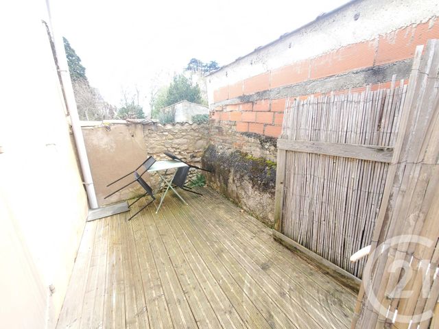 Appartement Studio &agrave; louer - 1 pi&egrave;ce - 20 m2 - Graulhet - 81 - MIDI-PYRENEES