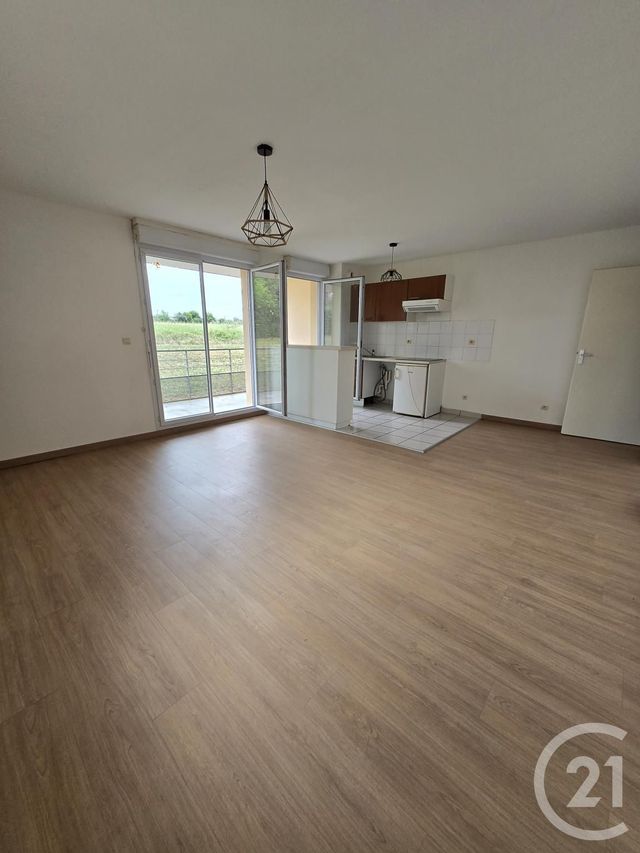 Appartement F3 &agrave; louer - 3 pi&egrave;ces - 65 m2 - Graulhet - 81 - MIDI-PYRENEES
